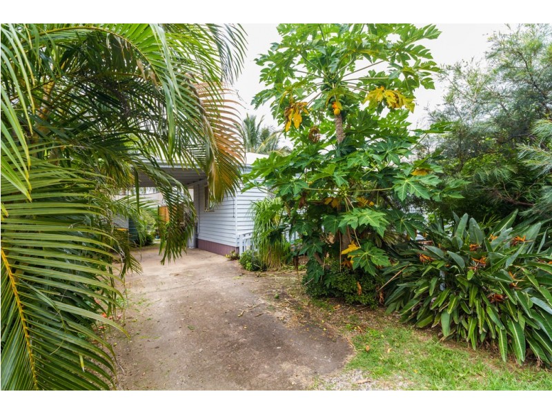 46 COORONG STREET, Macleay Island QLD 4184