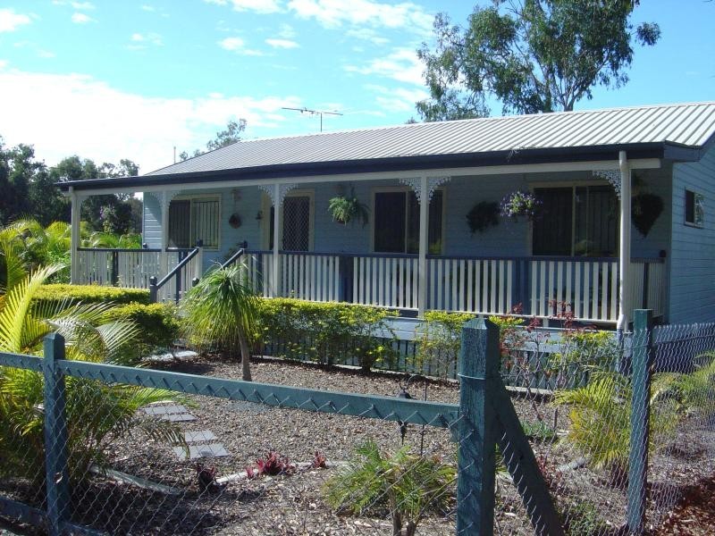 194 KATE STREET, Macleay Island QLD 4184