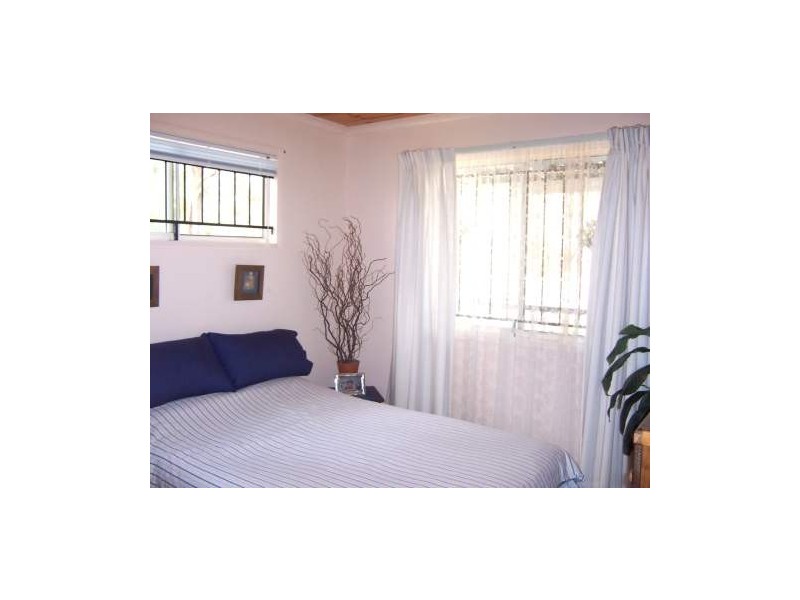 194 KATE STREET, Macleay Island QLD 4184