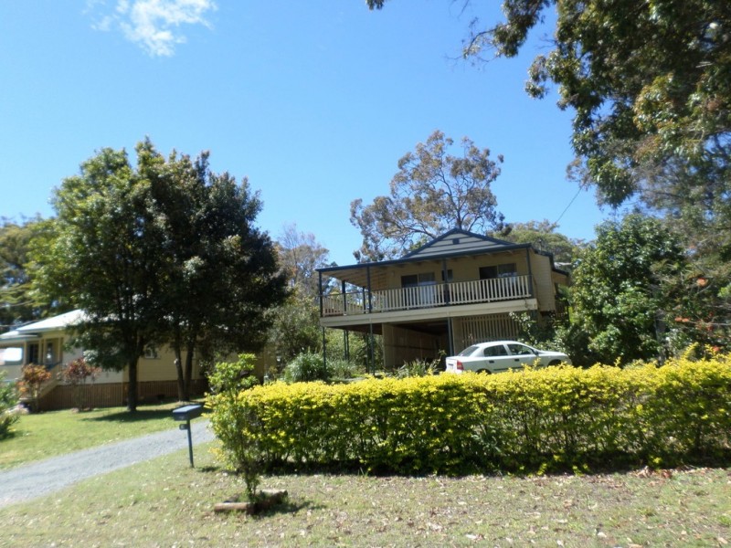 28 COAST ROAD, Macleay Island QLD 4184
