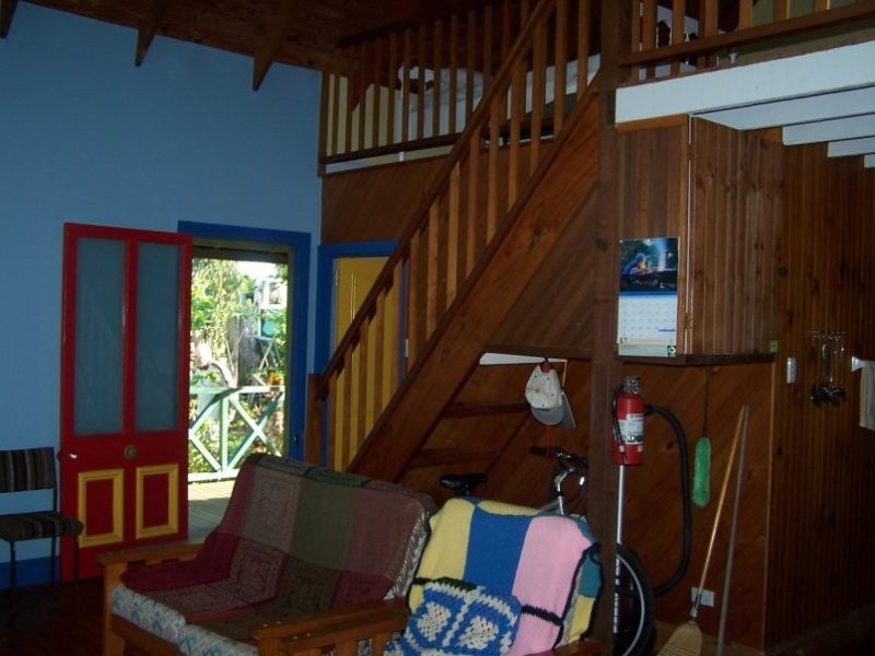 48 RESTHAVEN  DR, Lamb Island QLD 4184