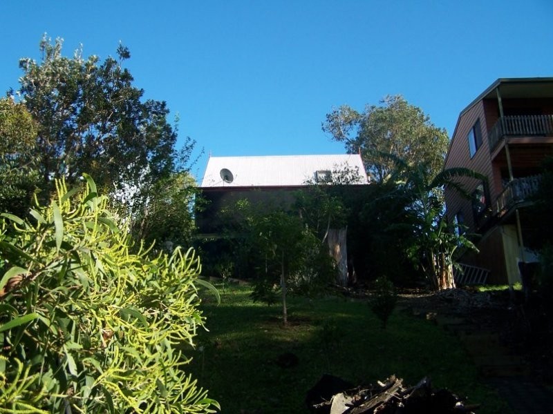 48 RESTHAVEN  DR, Lamb Island QLD 4184