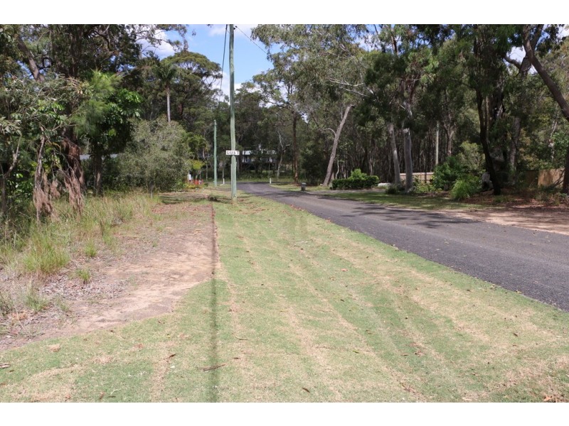 10 Natone Terrace, Macleay Island QLD 4184