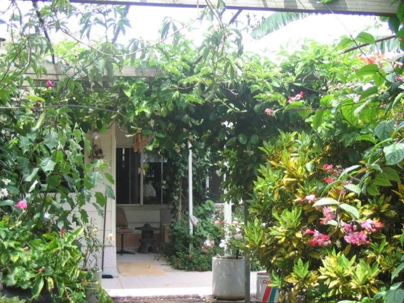 14 LOVELL PRDE, Lamb Island QLD 4184