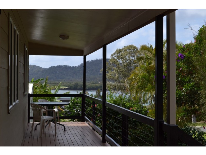 2 Ketch Street, Russell Island QLD 4184