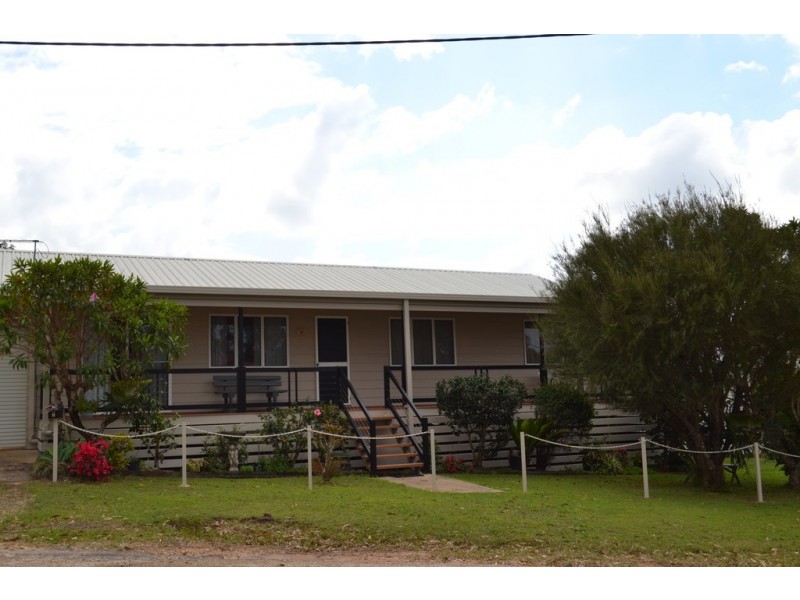 2 Ketch Street, Russell Island QLD 4184