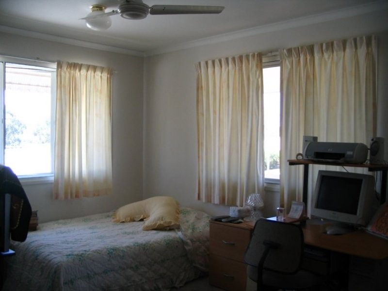 2 Ketch Street, Russell Island QLD 4184