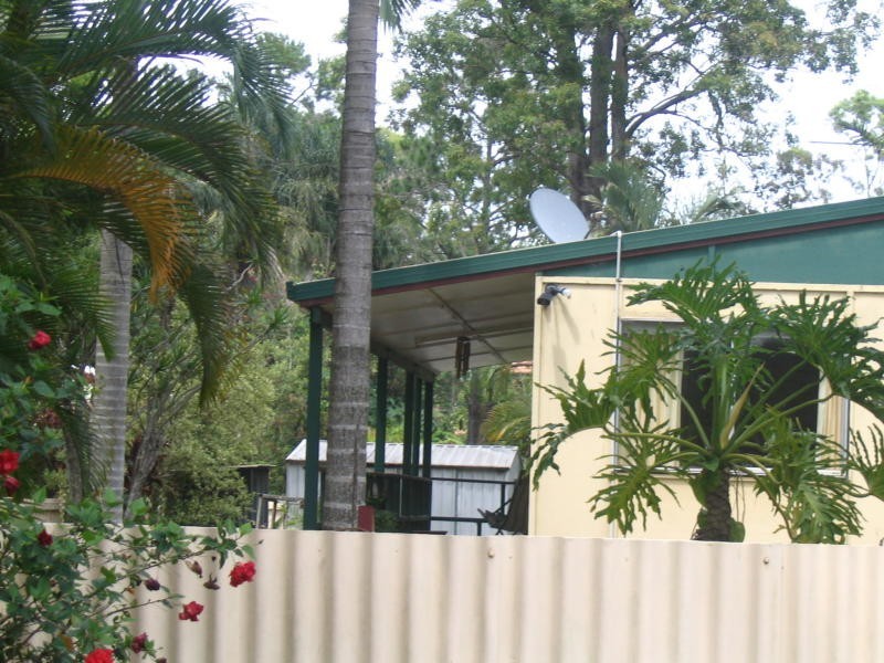 3 PAULA PDE, Lamb Island QLD 4184