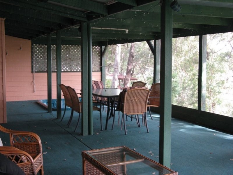 79 PERULPA DVE, Lamb Island QLD 4184
