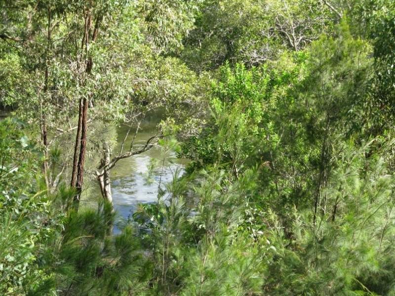 79 PERULPA DVE, Lamb Island QLD 4184