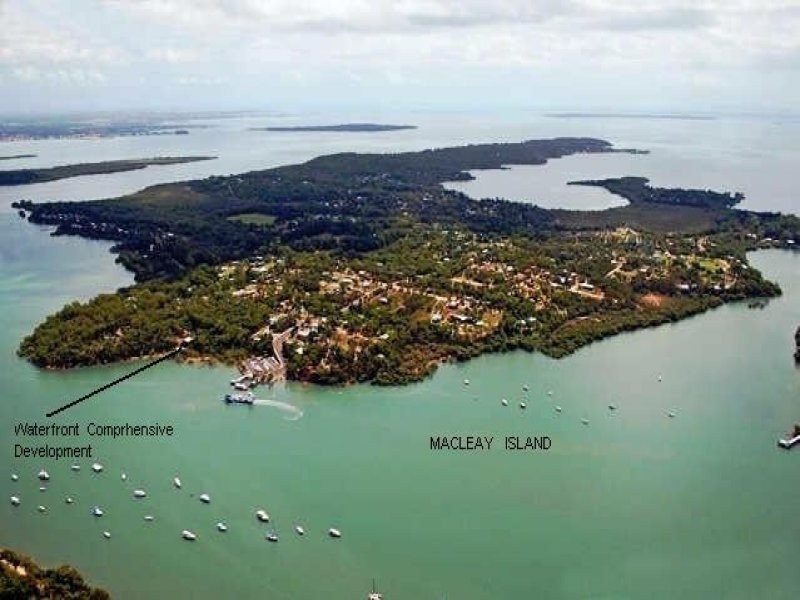 12 RUSSELL, Macleay Island QLD 4184