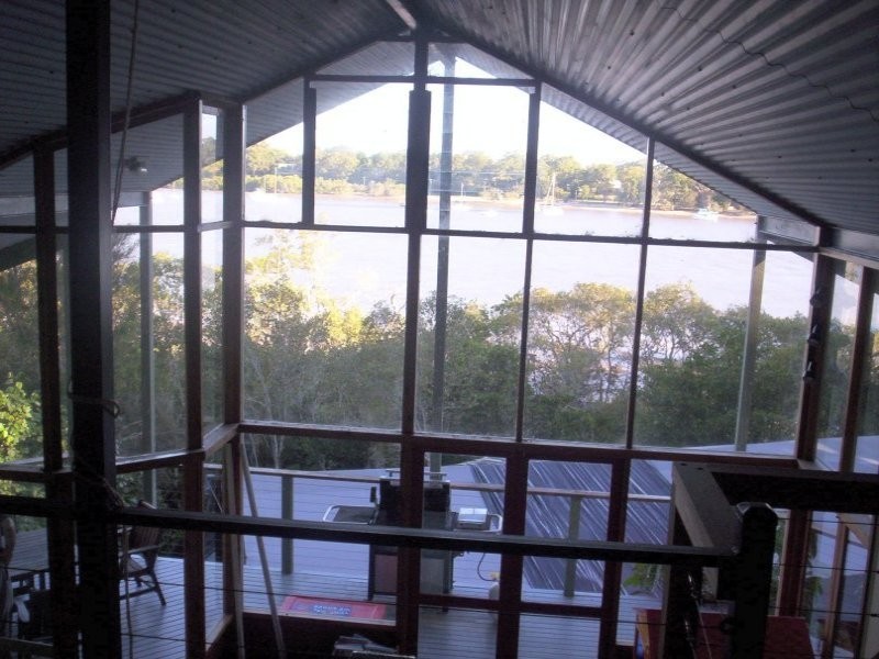 12 RUSSELL, Macleay Island QLD 4184