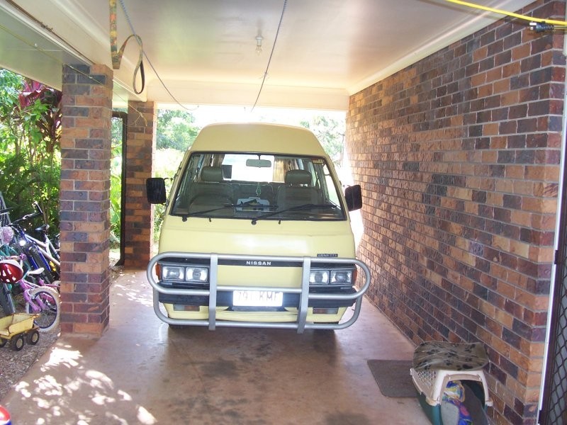 2 Michael Av, Lamb Island QLD 4184