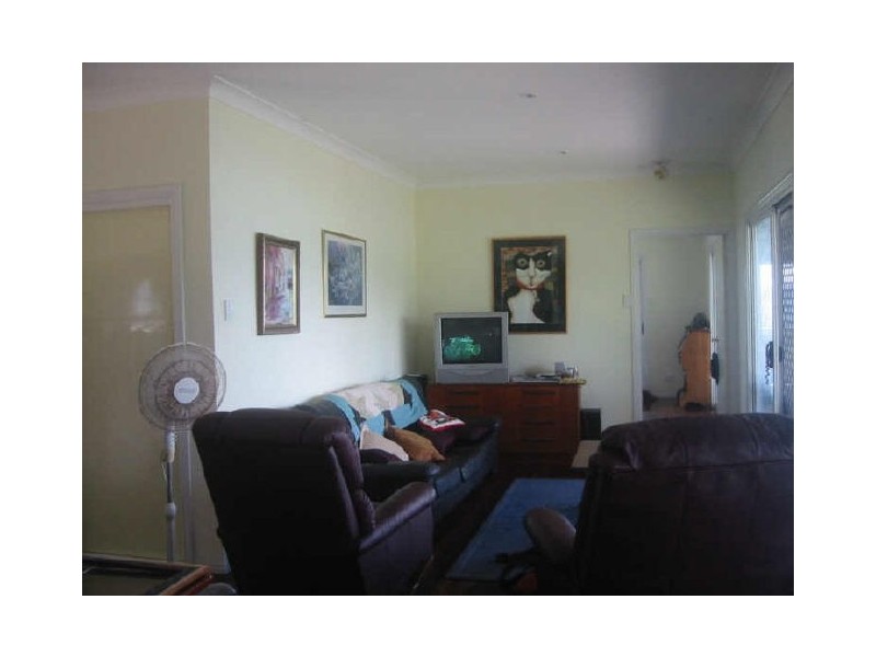 11-13 Pacific Street, Lamb Island QLD 4184