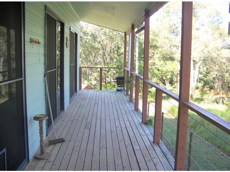 36 Pierhaven, Lamb Island QLD 4184