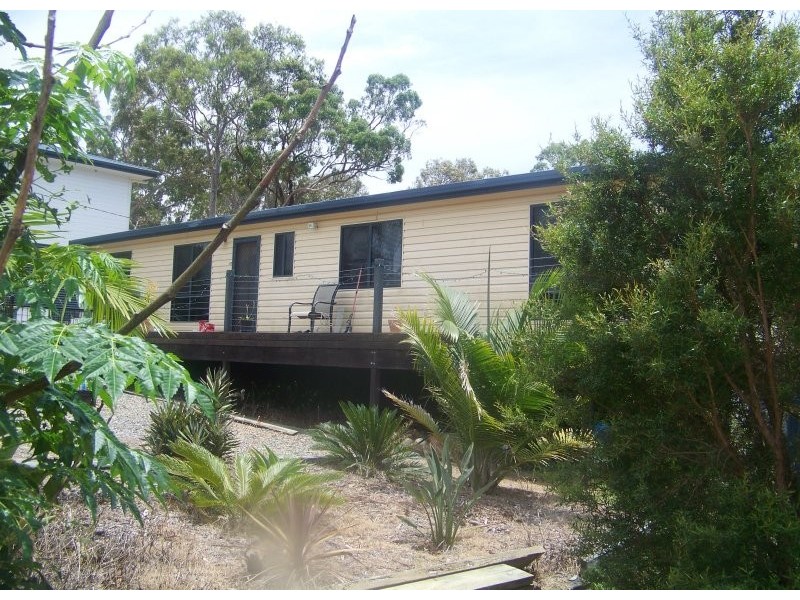 67 EASTBOURNE TERRACE, Macleay Island QLD 4184
