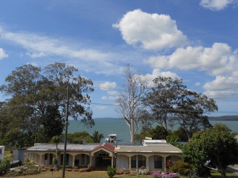 2-4 LOVELL PDE, Lamb Island QLD 4184