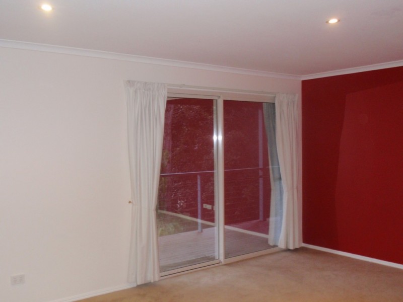 60 PERULPA DR, Lamb Island QLD 4184