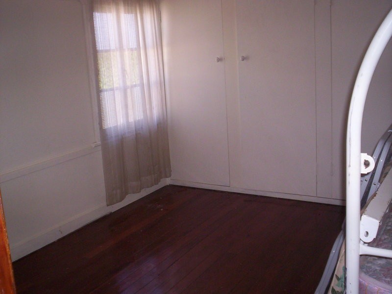 11 CAMENA, Macleay Island QLD 4184