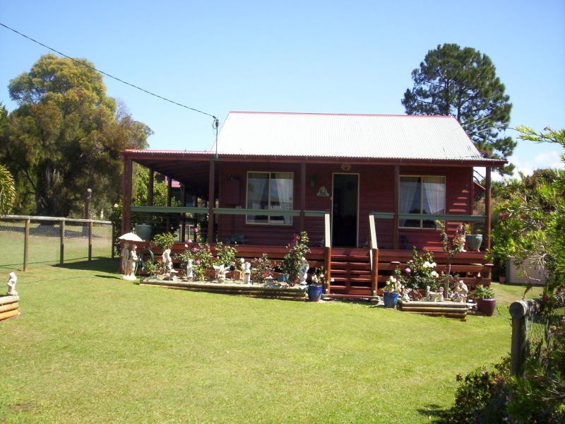 7 WREN CT., Macleay Island QLD 4184