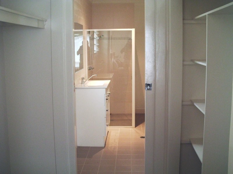 3 PARAKEET, Macleay Island QLD 4184