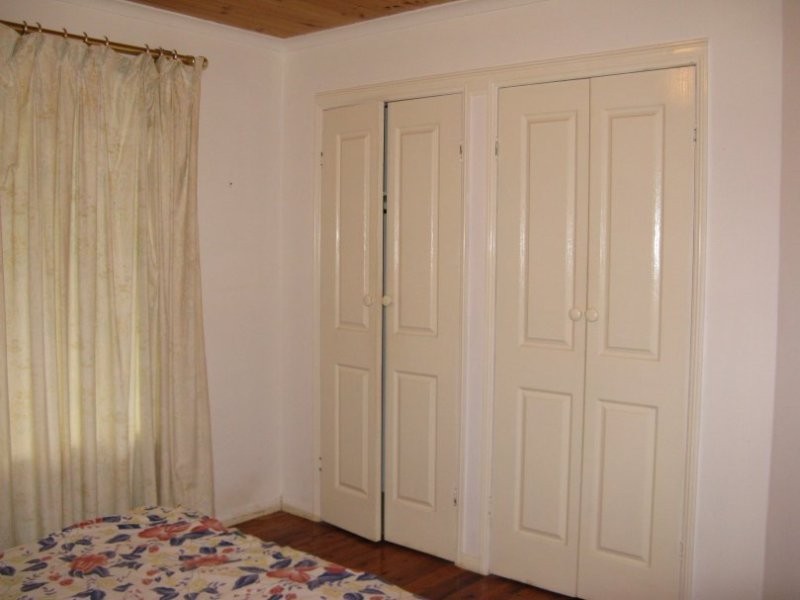 28 KEVIN STREET, Macleay Island QLD 4184