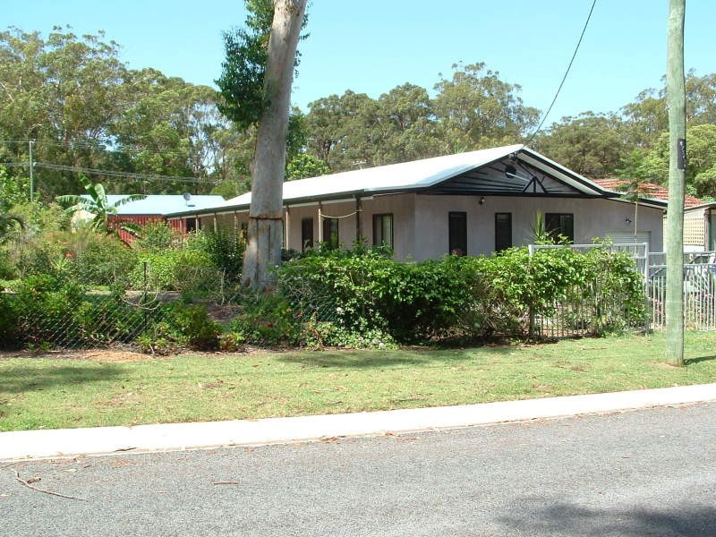 48 ROSSI STREET, Russell Island QLD 4184