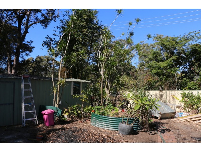 25 Benowa Road, Macleay Island QLD 4184