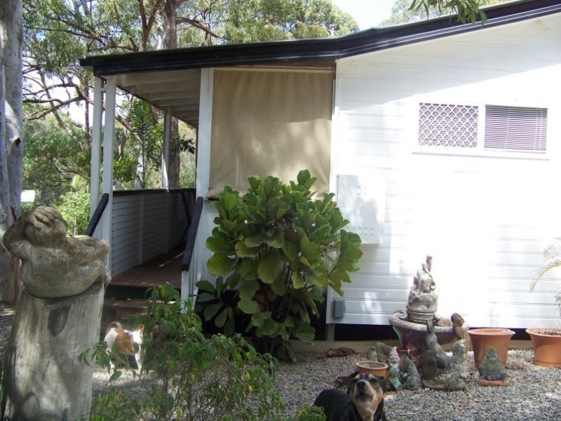 2 Parakeet St, Macleay Island QLD 4184