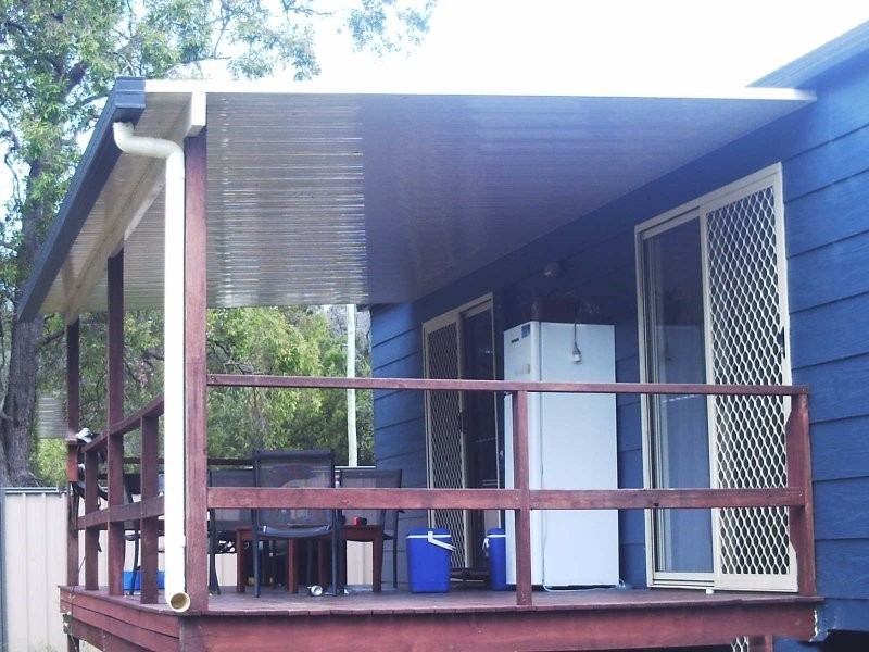 62 High Central Road, Macleay Island QLD 4184