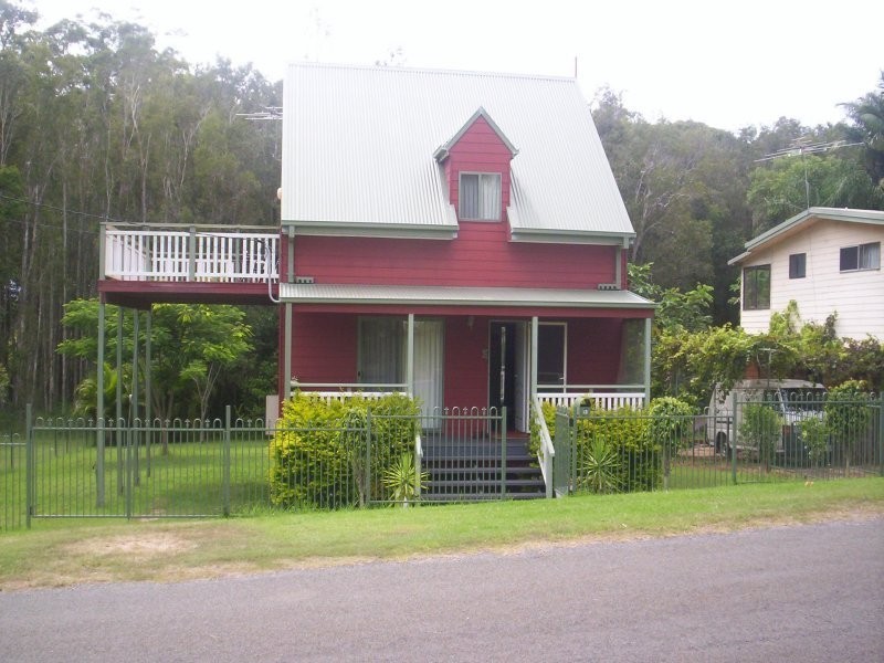 12 Douglas Street, Russell Island QLD 4184