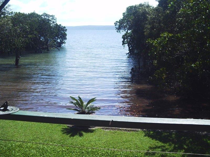 35-37 Calm Waters Cres, Macleay Island QLD 4184