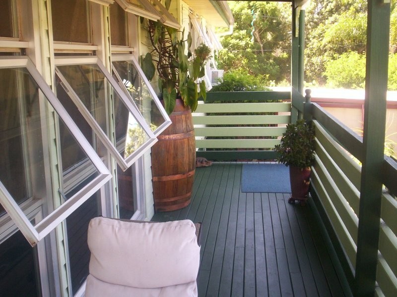 11 Lemontree Drive, Macleay Island QLD 4184