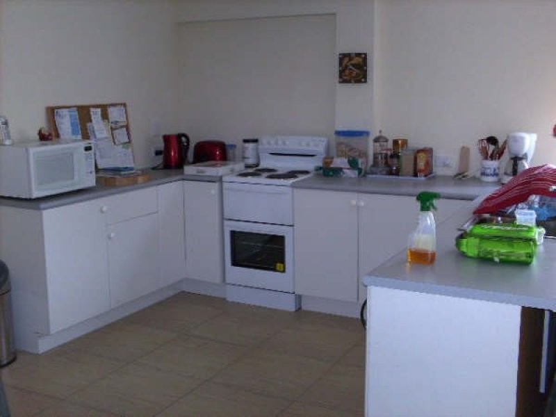 138-140 High Central Road, Macleay Island QLD 4184