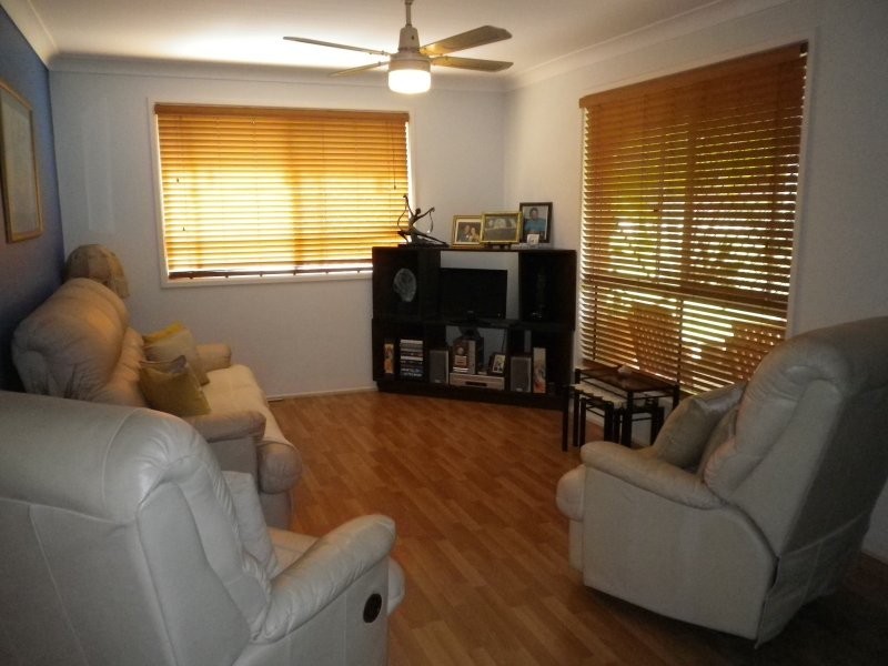 1 Devaney Street, Macleay Island QLD 4184