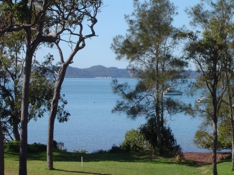 3 Coorong Street, Macleay Island QLD 4184