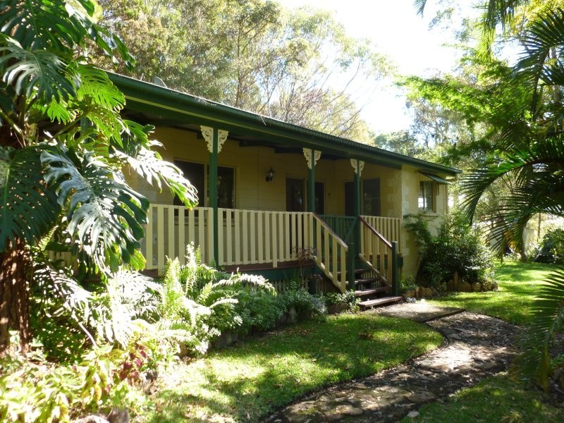 23 Marine Street, Macleay Island QLD 4184