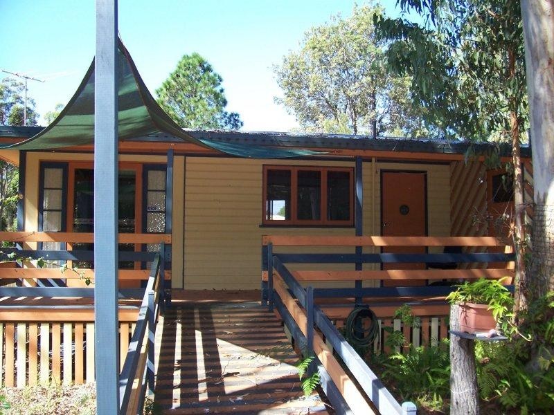 10 KEVIN STREET, Macleay Island QLD 4184