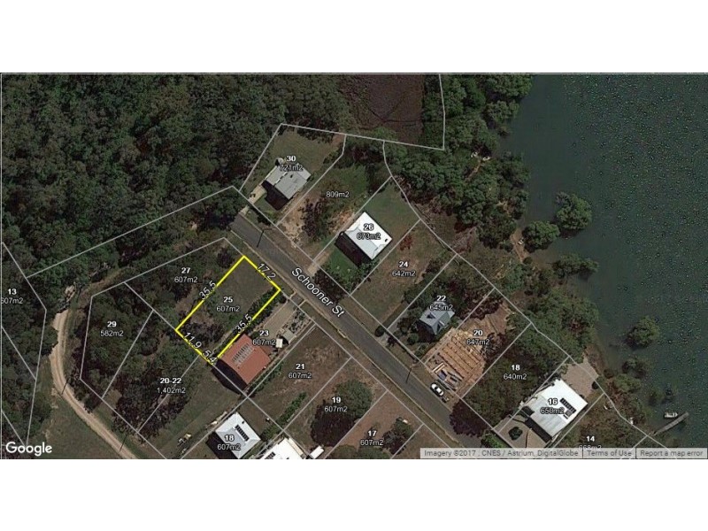 25 SCHOONER STREET, Russell Island QLD 4184