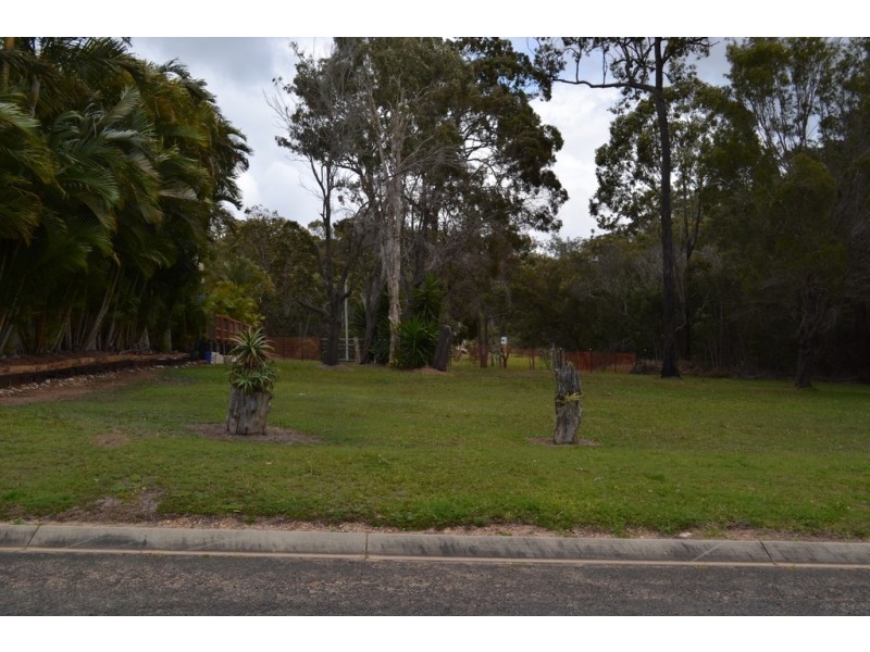 25 SCHOONER STREET, Russell Island QLD 4184