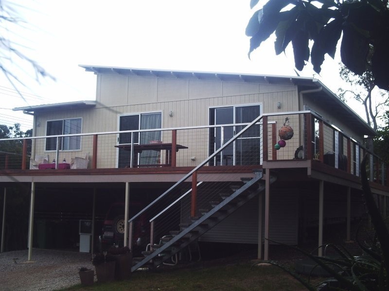 33 Scarborough Terrace, Macleay Island QLD 4184