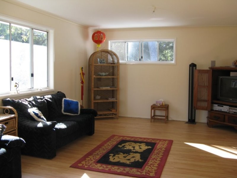 5 Kate Street, Macleay Island QLD 4184