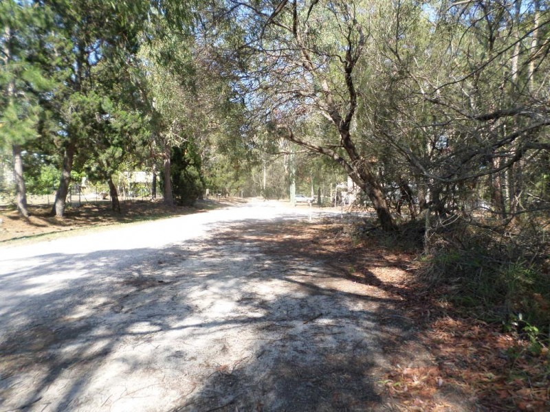 10 PARAKEET STREET, Macleay Island QLD 4184