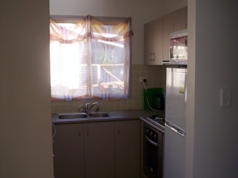 28 Cooee Crescent, Macleay Island QLD 4184