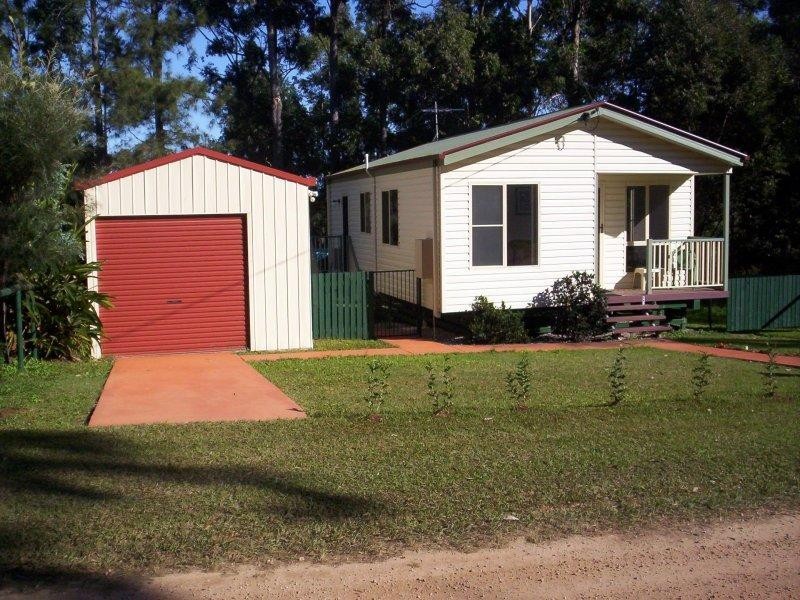28 Cooee Crescent, Macleay Island QLD 4184