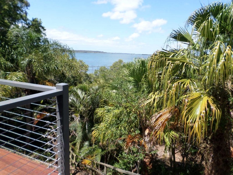 106 Western Rd, Macleay Island QLD 4184