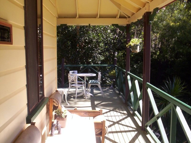 6 Scarborough Terrace, Macleay Island QLD 4184