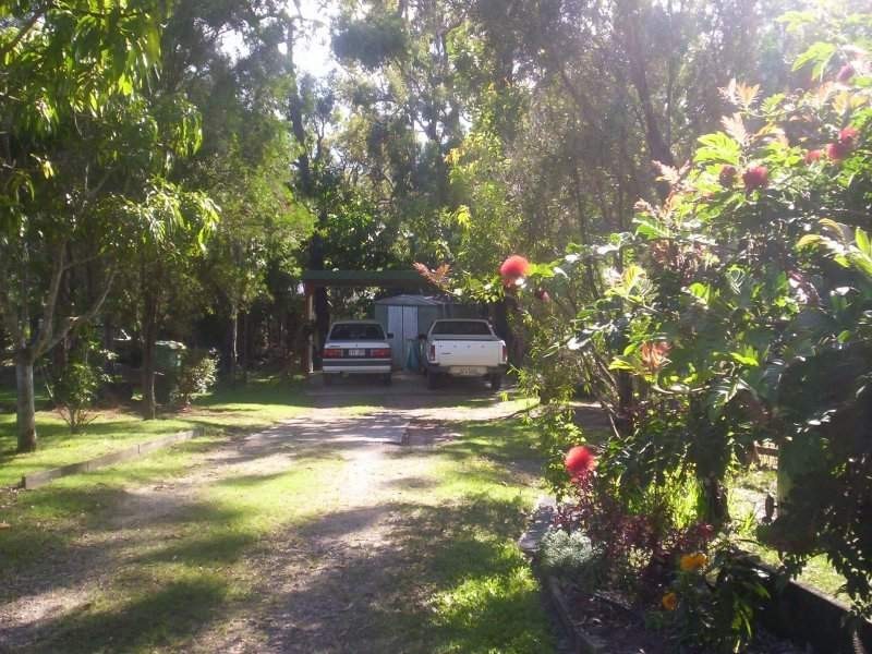 2-10 Zelma Ct, Macleay Island QLD 4184