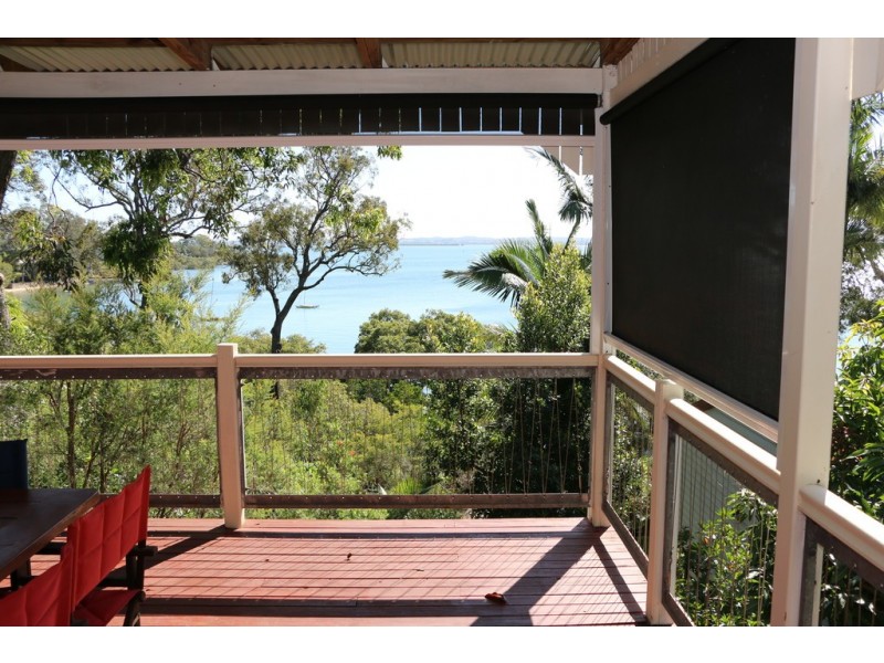 37 Coondooroopa Drive, Macleay Island QLD 4184