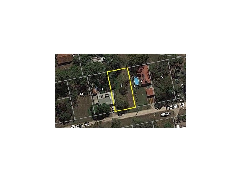 9 ROBIN STREET, Macleay Island QLD 4184